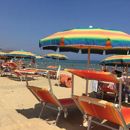 Dei Limoni Sul Mare 카스텔라마레델골포